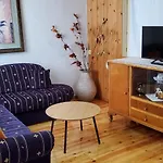 Гостевой дом Angelina's House Глосса